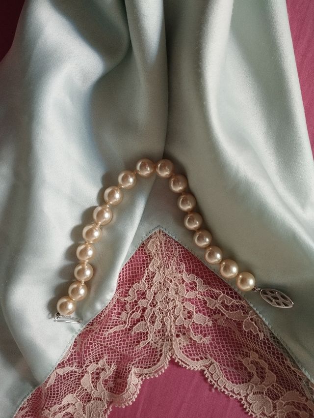 Pulsera perlas vintage diseño clásico años 60