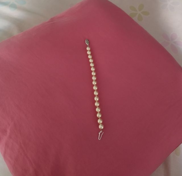 Pulsera perlas vintage diseño clásico años 60