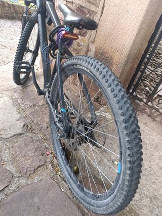 Bici Rockrider ST520 negra