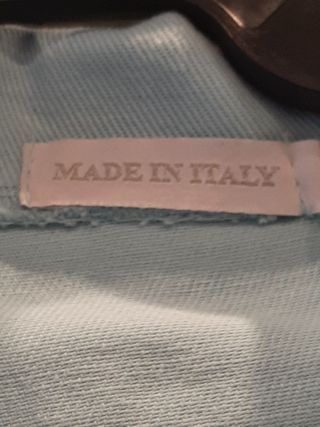 Cazadora finita azul claro