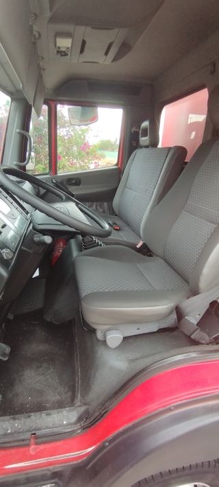 Nissan Atleon 3000