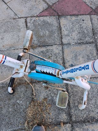 Bicicleta estática Cyclostatic antigua
