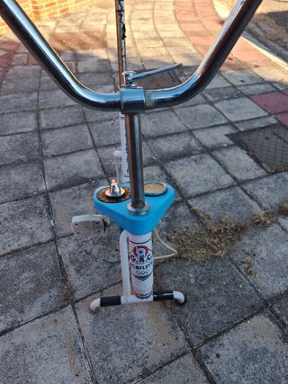 Bicicleta estática Cyclostatic antigua
