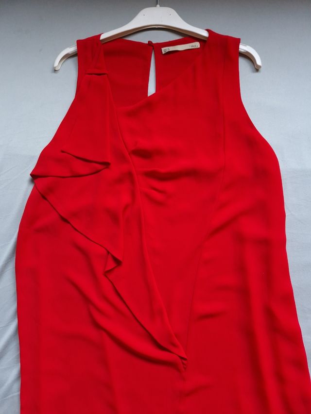 Vestido rojo Sfera