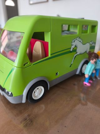 Remolque Playmobil caballos