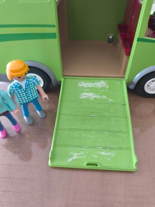 Remolque Playmobil caballos