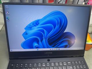 Portátil Lenovo Legion Y530-15ICH