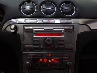 Ford S Max Titanium