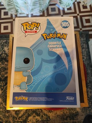 Funko Pop! Squirtle Gigante #505