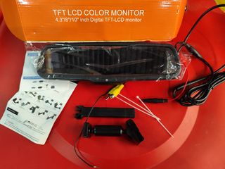 Espejo retrovisor con pantalla para cámara trasera