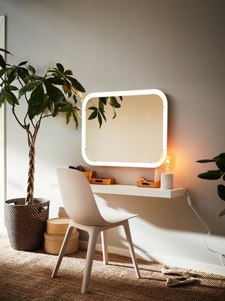 Estantería LACK rojo Ikea