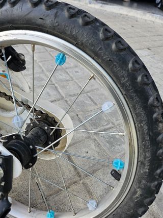 Bicicleta niña/niño 5-8 años. 16" 