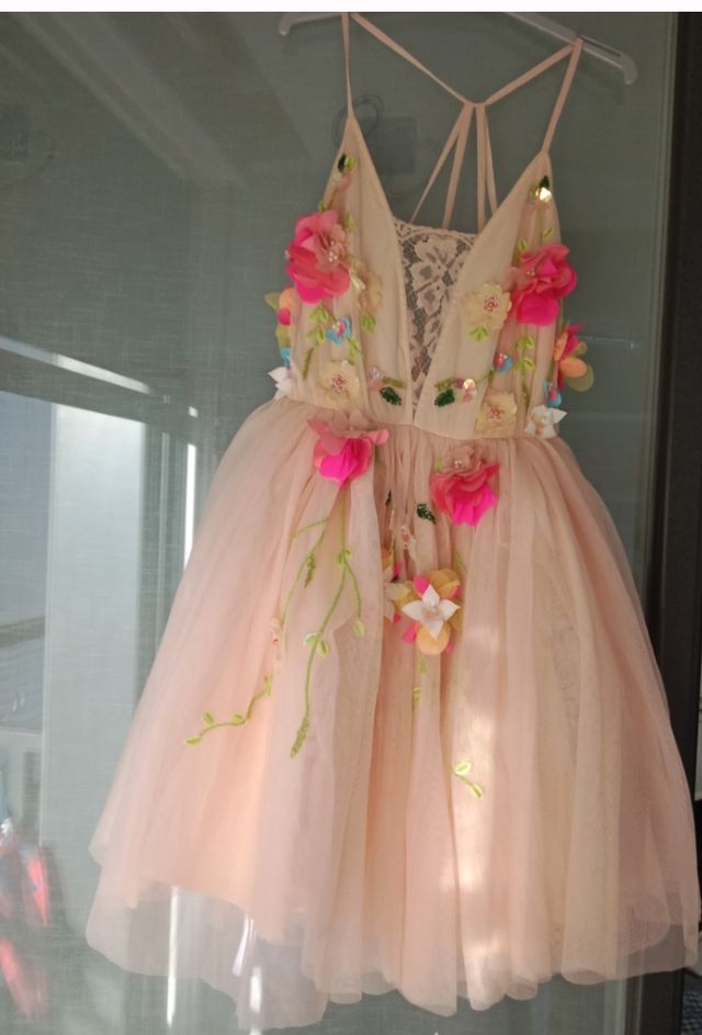 Precioso Vestido sin estrenar