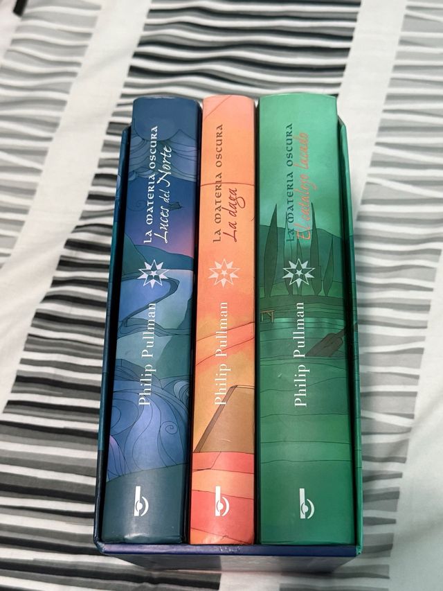 Trilogia Materia Oscura