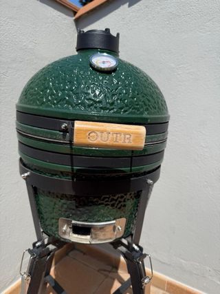 Kamado casi nuevo