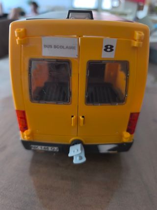 Bus escolar Playmobil