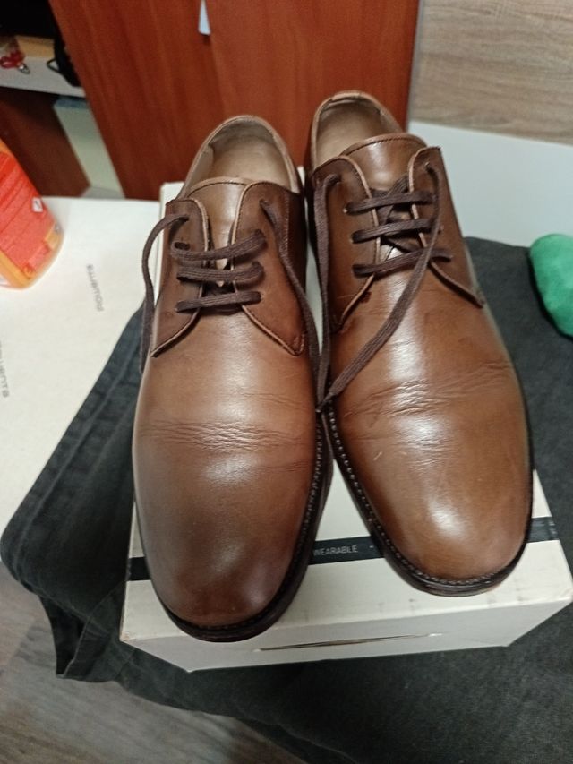 Zapatos George's Marrón hechos a mano 240 costaron