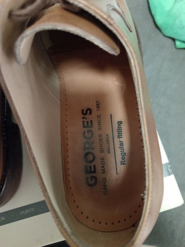 Zapatos George's Marrón hechos a mano 240 costaron