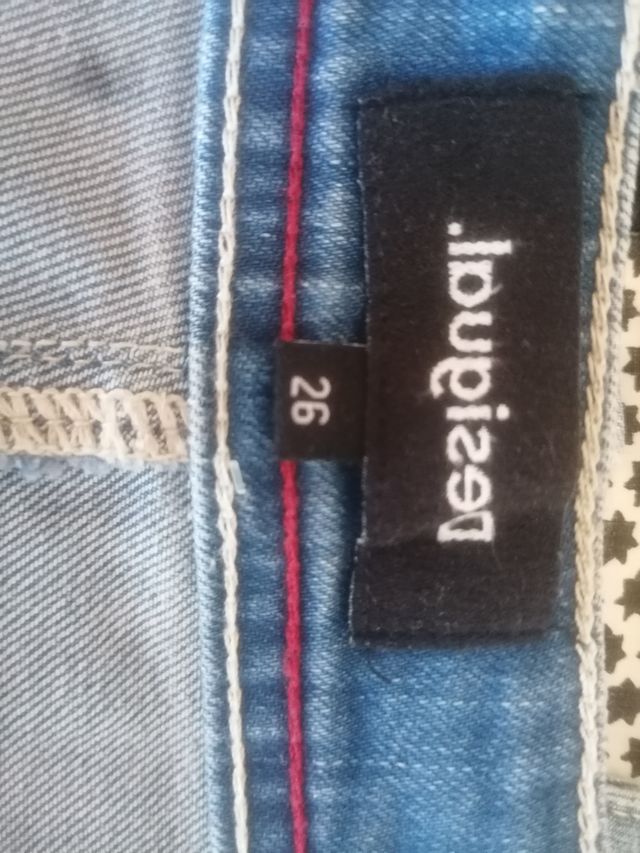 Minifalda vaquera Desigual talla 26