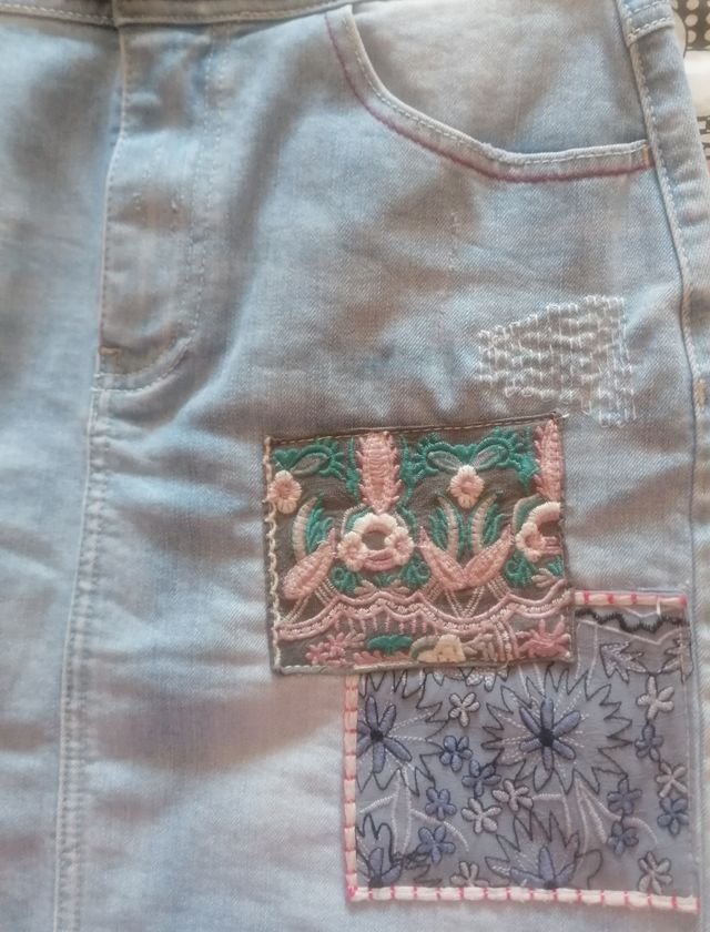 Minifalda vaquera Desigual talla 26