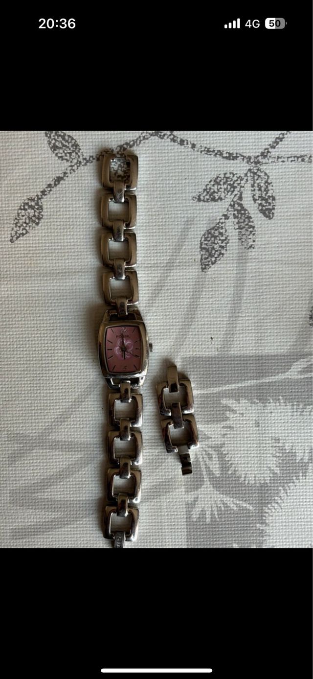 Reloj Fossil rosa y plata