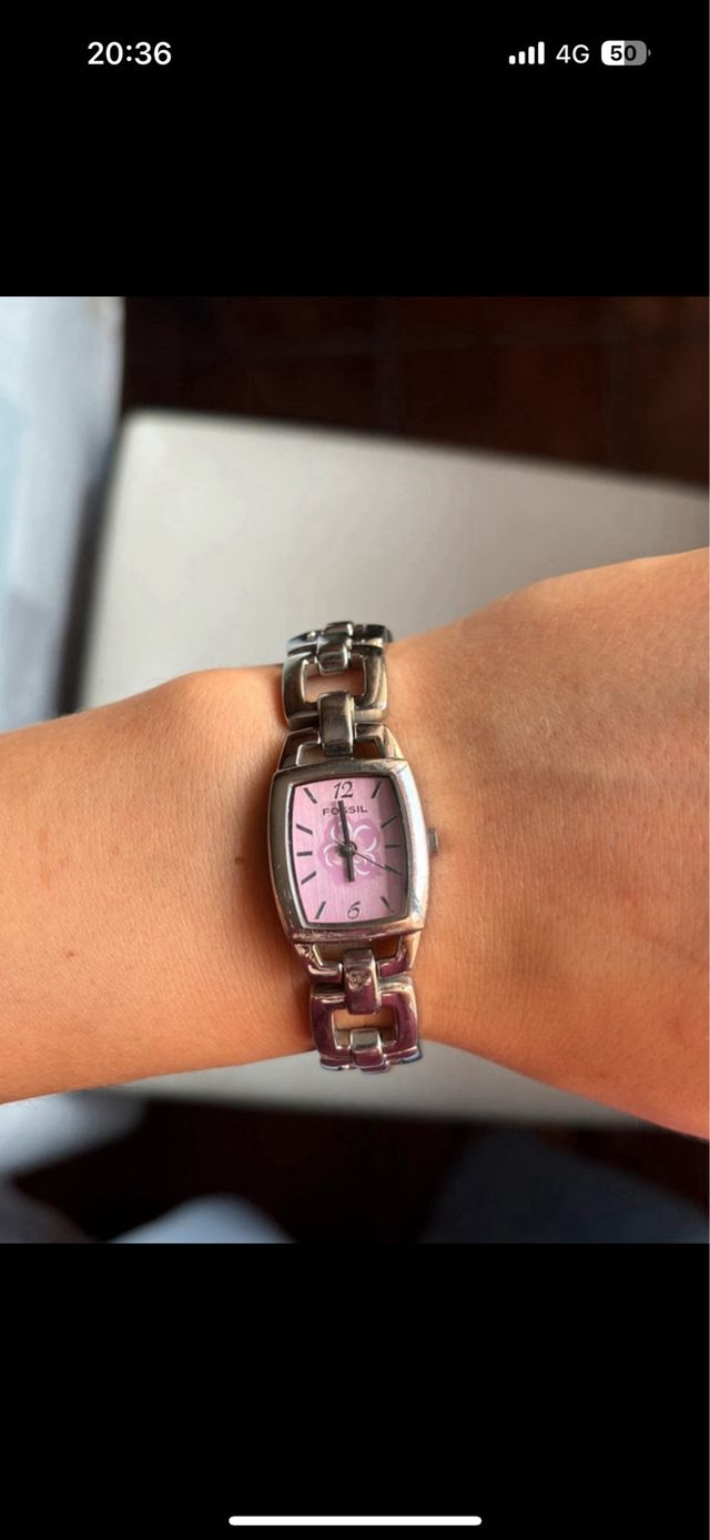 Reloj Fossil rosa y plata