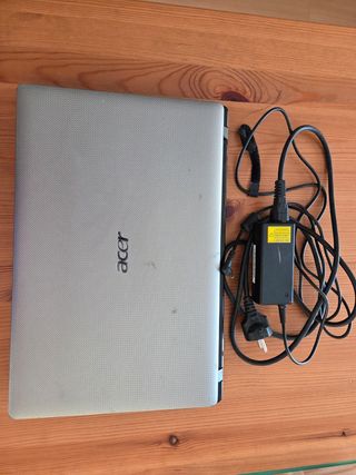 Portátil Acer Aspire 5741Z - Gris