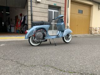 Vespa Sprint clásica