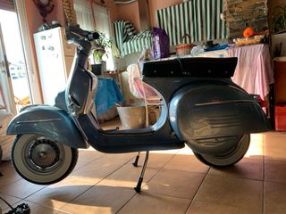 Vespa Sprint clásica