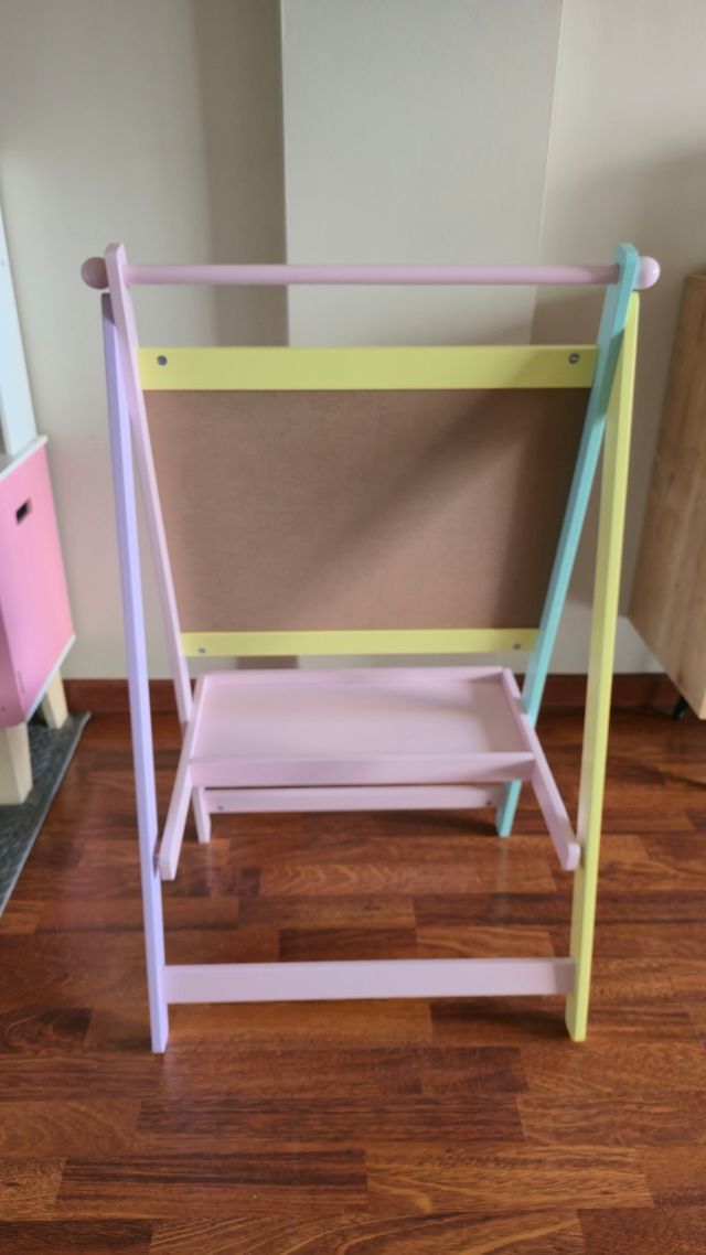 Pizarra infantil de madera