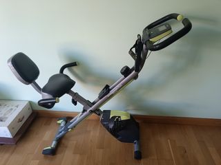 Bicicleta estática plegable