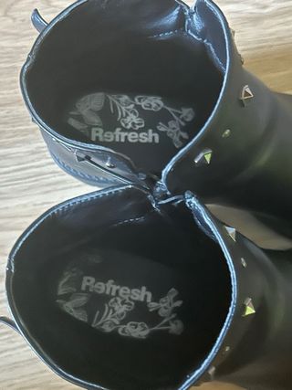 Botines negros de piel