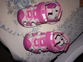 Ropa bebé niña (0-12 meses)