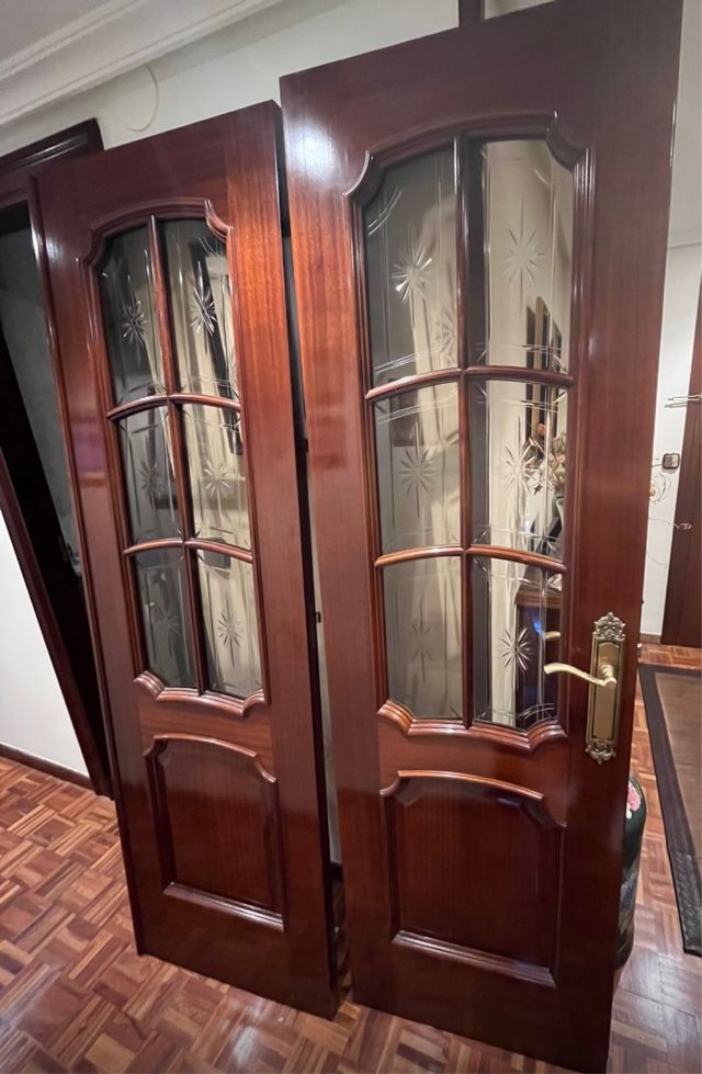 4 Puertas de interior madera maciza
