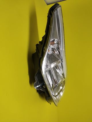 FARO DELANTERO DERECHO CITROEN C4