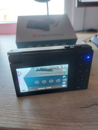Cámara digital 4K negra