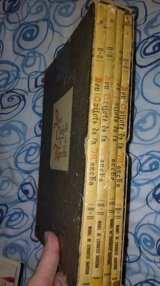 Antiguo"Don quijote de la Mancha "en viñetas