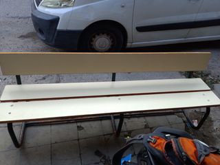 Banco colegio vintage - metal y madera