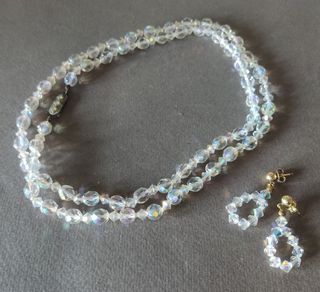 ANTIGUO COLLAR Y PENDIENTES CRISTAL DE ROCA
