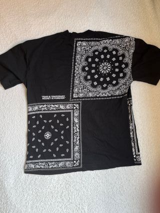 Camiseta bandana negra