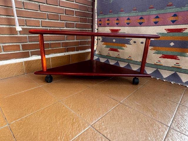 Mesitas de centro rojas - Madera