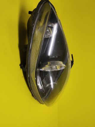 FARO DELANTERO DERECHO SEAT LEON II RESTYLING
