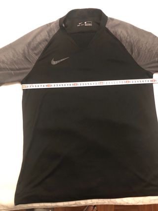 3 Camisetas Deportivas - Nike & Under Armour
