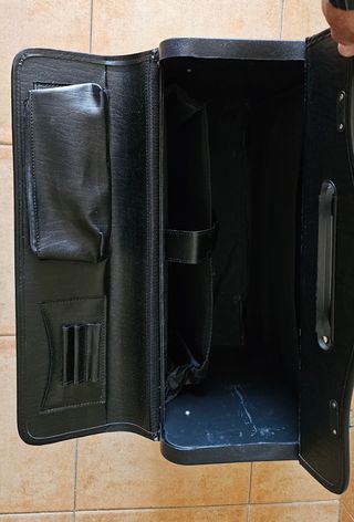 Maletín Monolith negro con ruedas