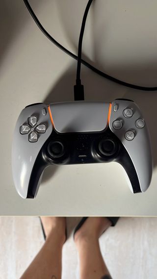 Mando DualSense PS5 - Gris/Blanco