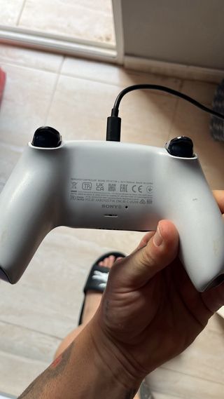 Mando DualSense PS5 - Gris/Blanco