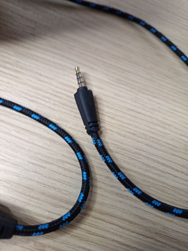 Cascos Blackshark PC PS4 Switch