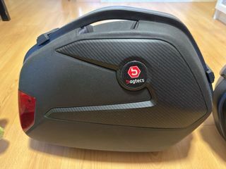 Maletas + Soporte Givi Topcase