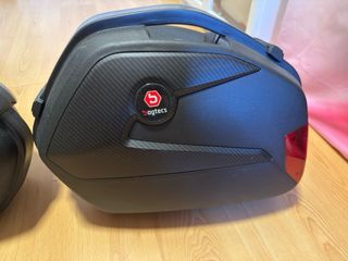 Maletas + Soporte Givi Topcase
