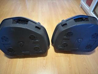 Maletas + Soporte Givi Topcase